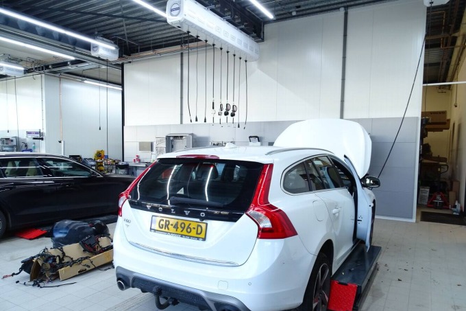 Totale elektrotechnische installatie voor Volvo Van der Wulp