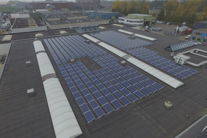 461 zonnepanelen voor Van Riemsdijk Rotterdam